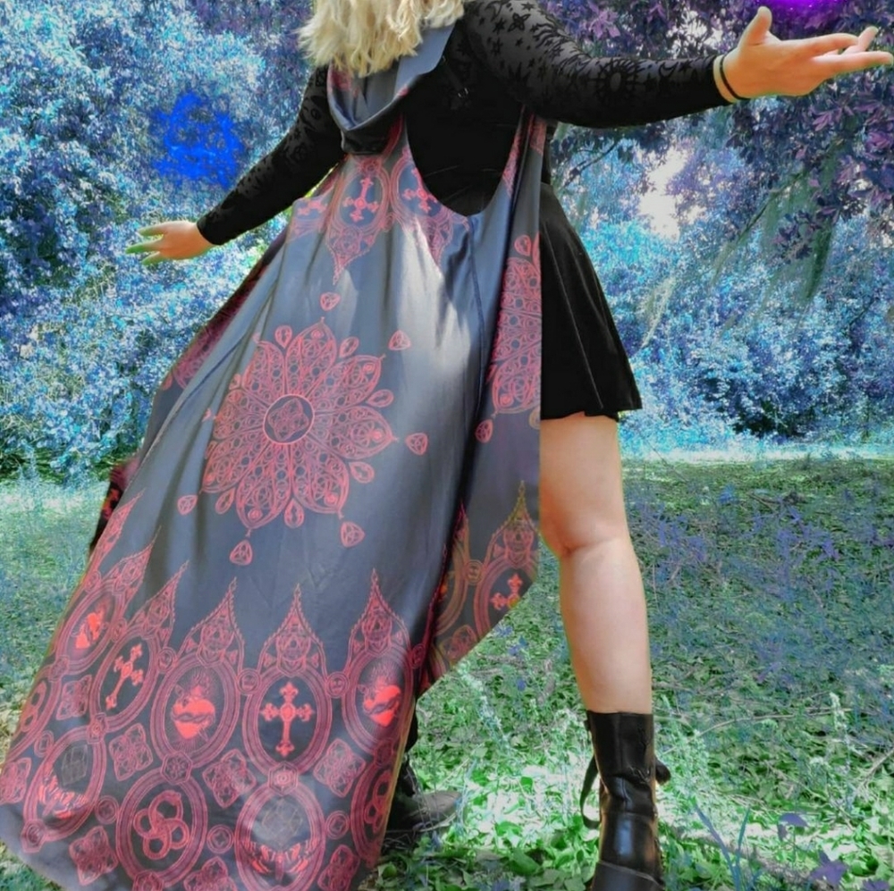 *Feeler* Blackmilk Invocation Cape